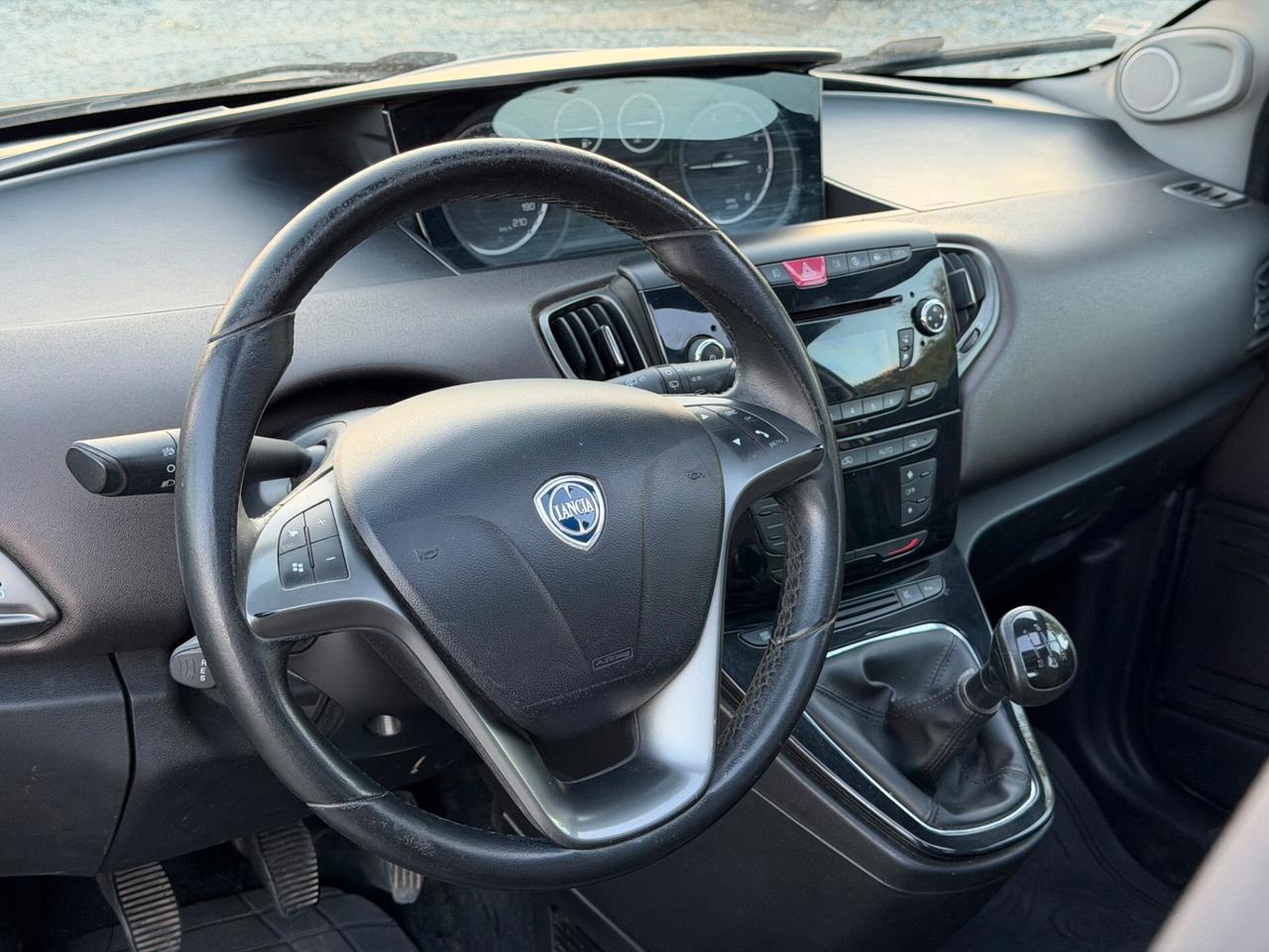 Lancia Ypsilon 1.3 MJT 16V 95 CV 5 porte S&S Platinum