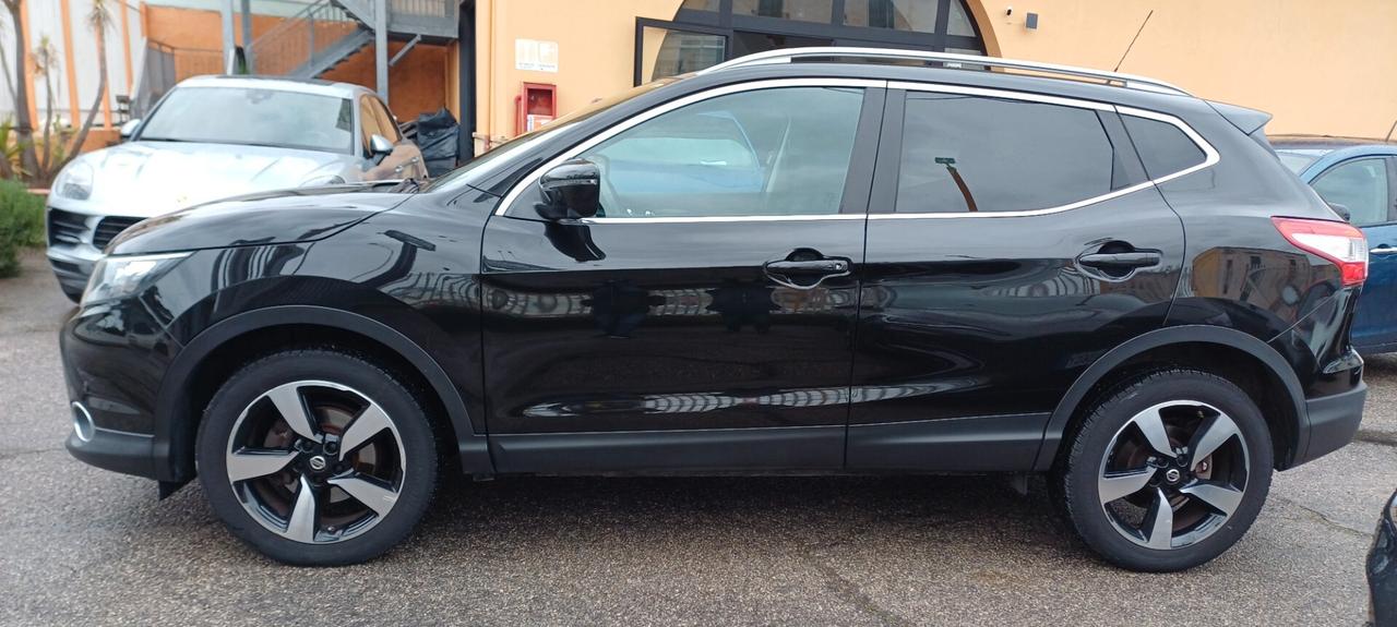 Nissan Qashqai 1.5 dCi N-Connecta
