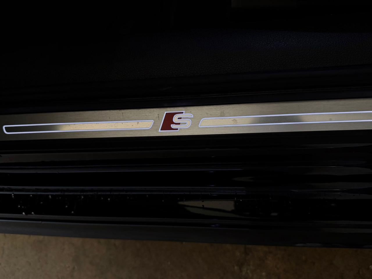 Audi A3 2.0 TDI quattro 184CV Stronic SLINE