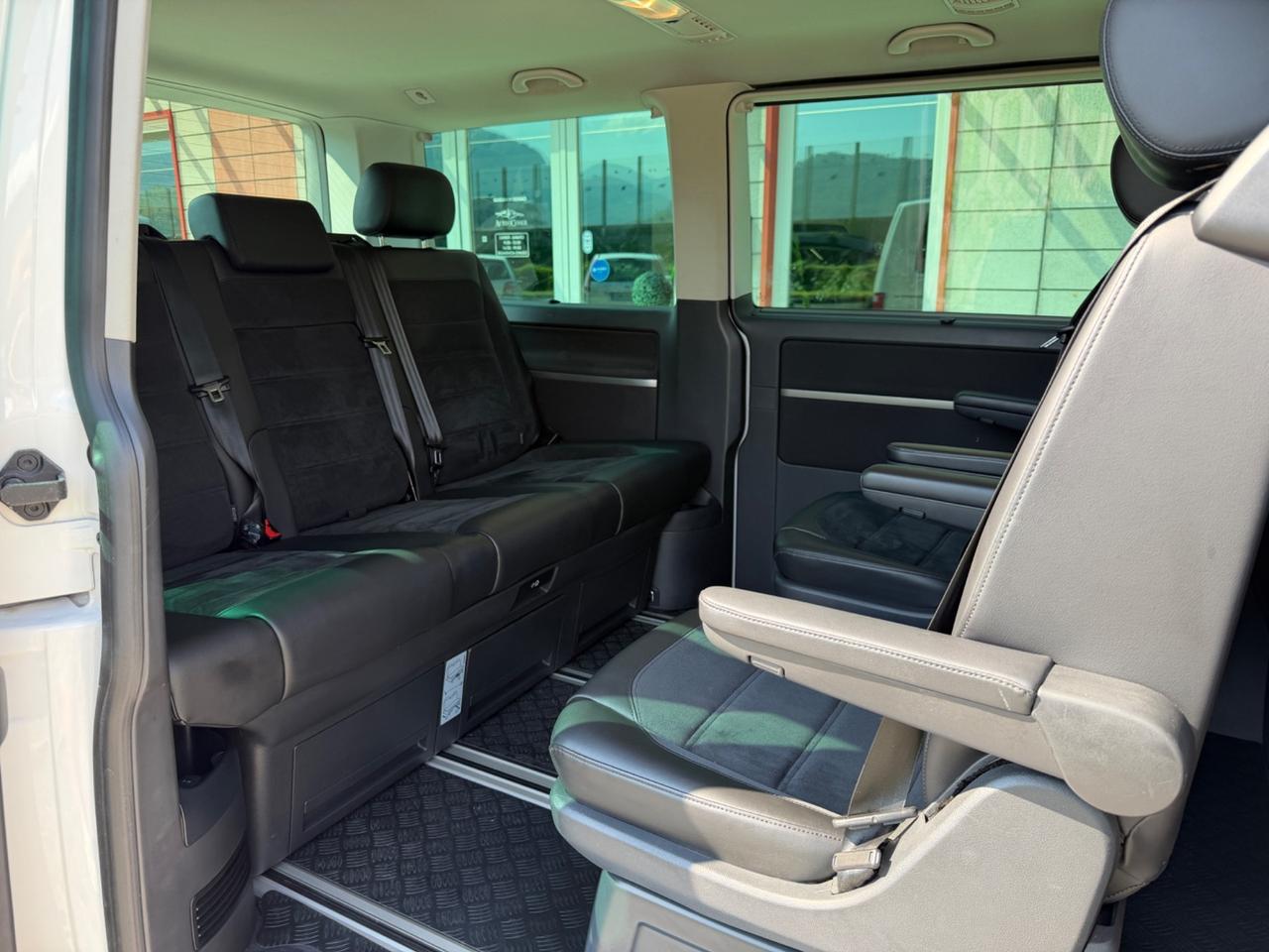 Volkswagen Multivan Highline FULL 4x4 4motion