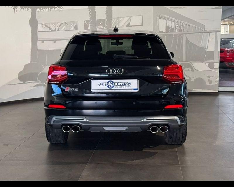 Audi Q2 S TFSI quattro S tronic sport attitude