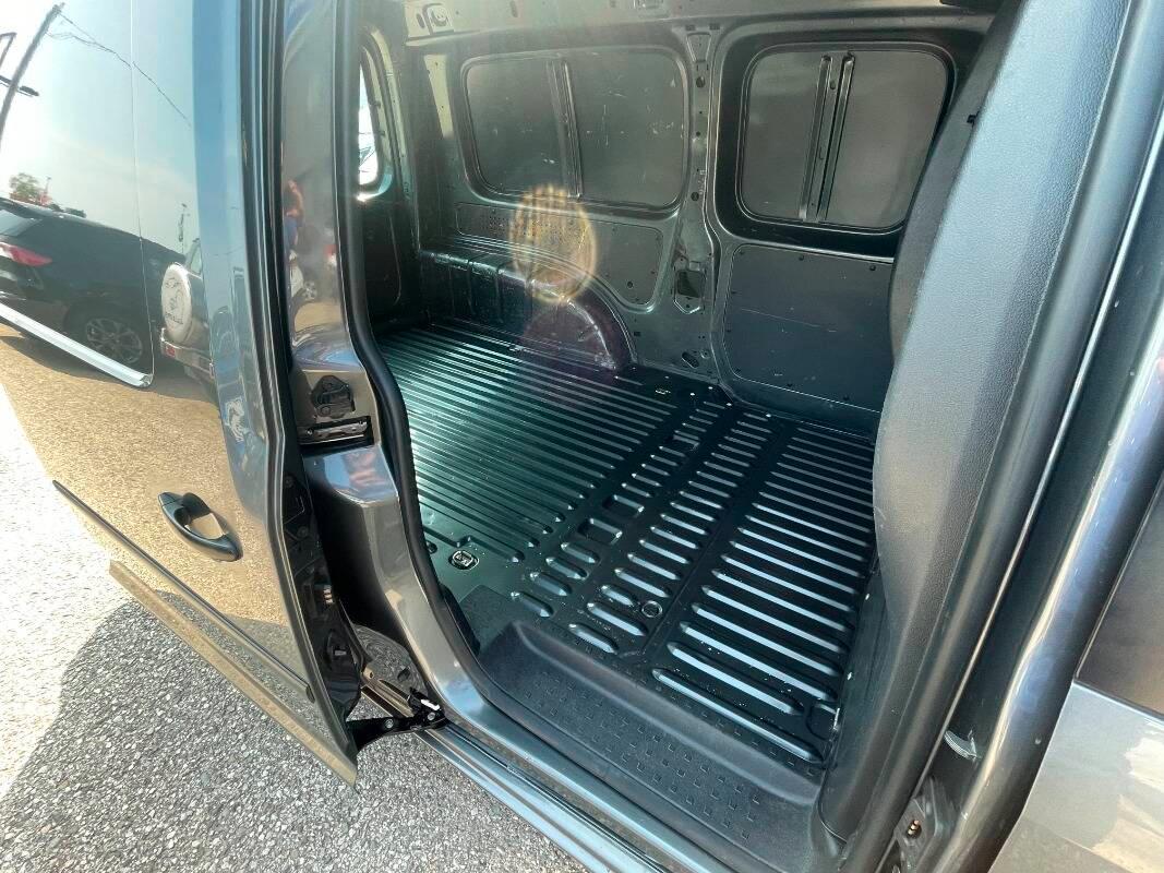 Volkswagen CADDY L2H1 CLIMA CRUISE E URO 6 L2H1