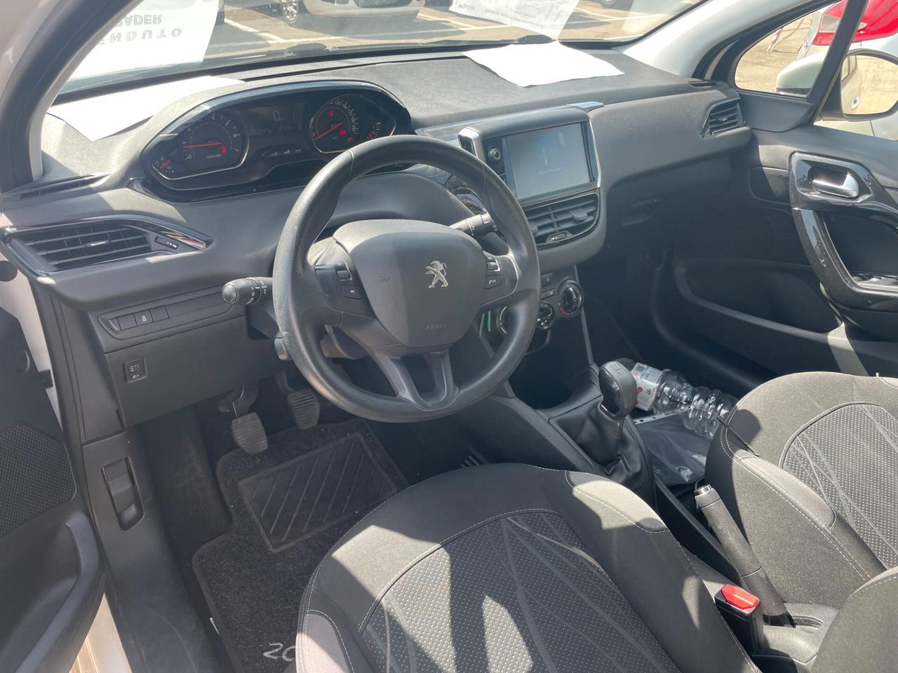 Peugeot 208 1.0 PureTech 68cv 3 porte Active