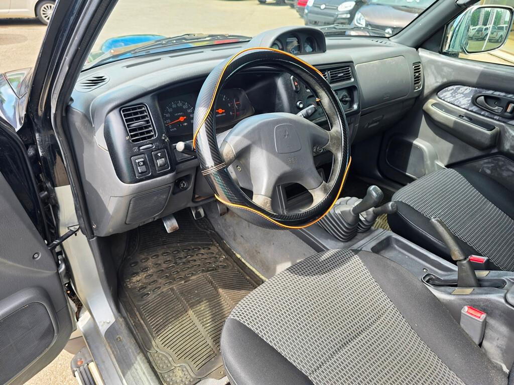 Mitsubishi L200 2.5 TDI 4WD Double Cab GLS