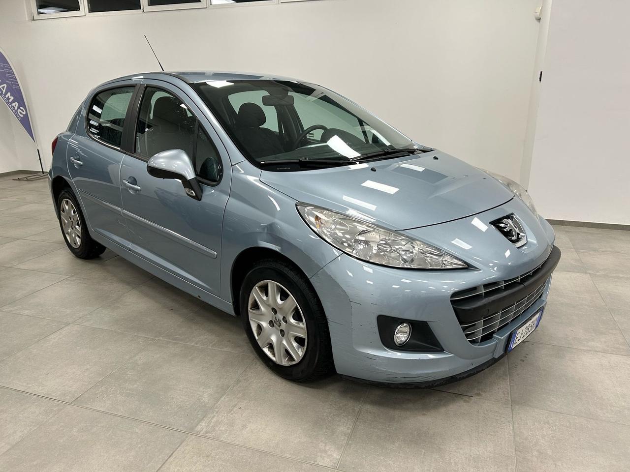 Peugeot 207 1.4 HDi 70CV 5p. Allure