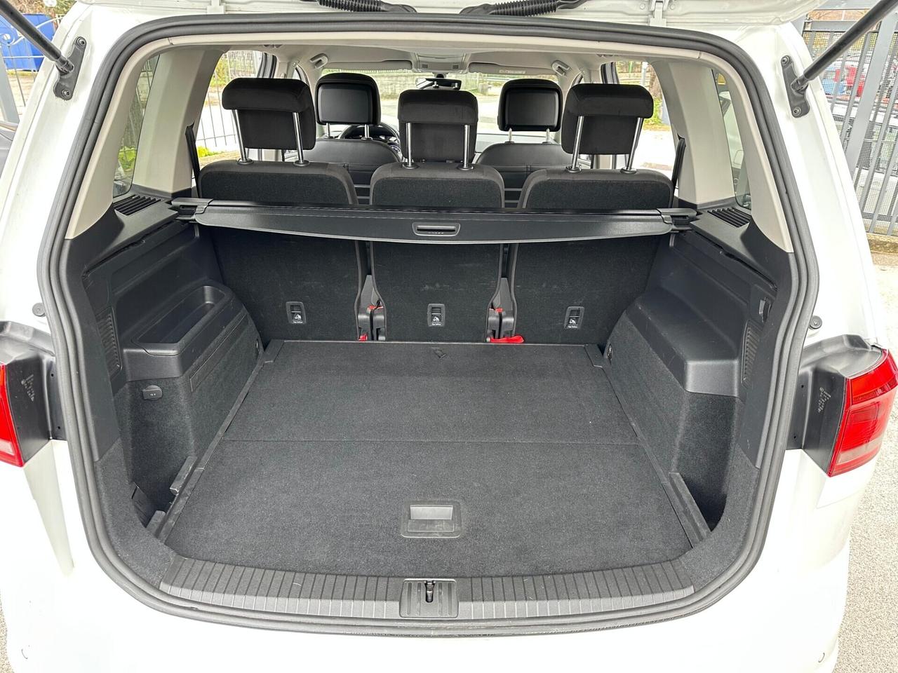 Volkswagen Touran 2.0 TDI 150 CV DSG Business