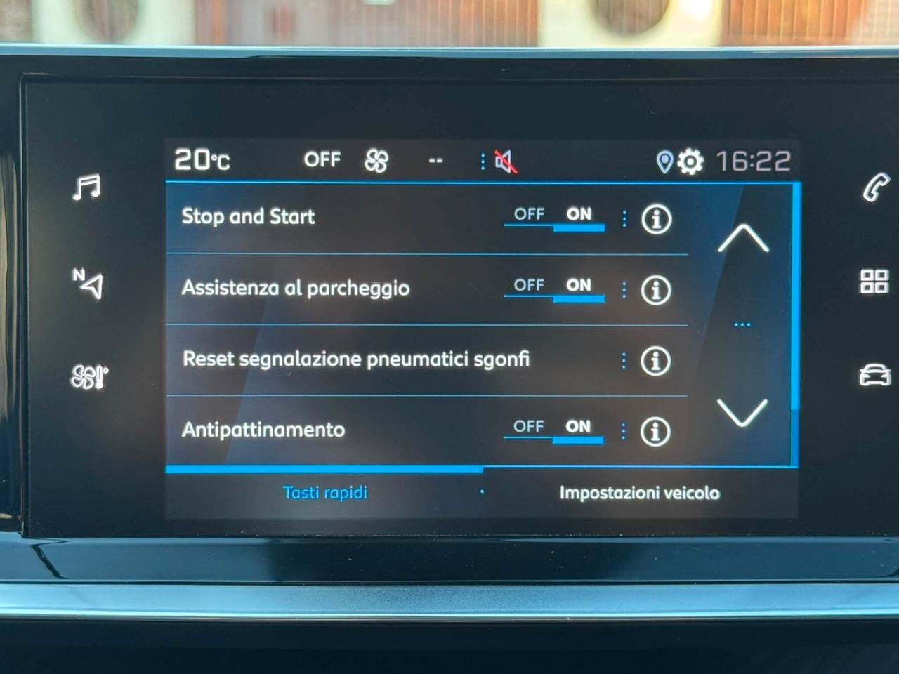 PEUGEPT 2008 1.5 HDI 110 CV. E6 ALLURE PAK PERFETTA