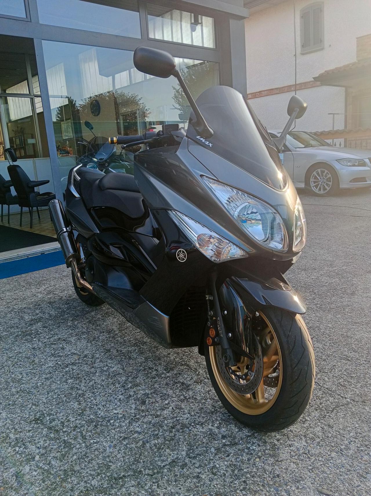 Yamaha T Max 500