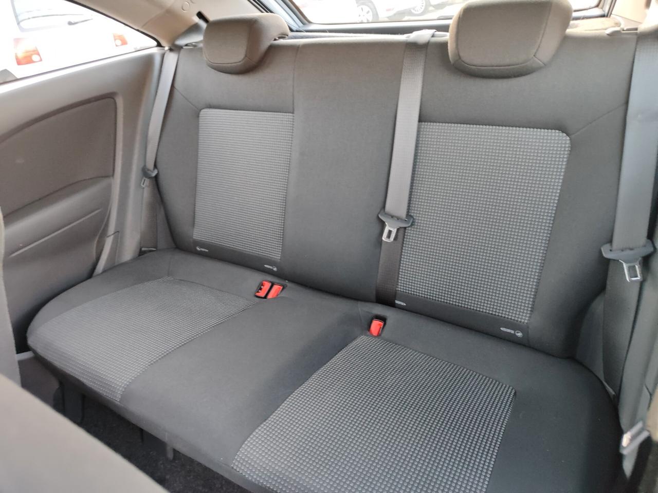 Opel Corsa 1.2 3 porte Enjoy