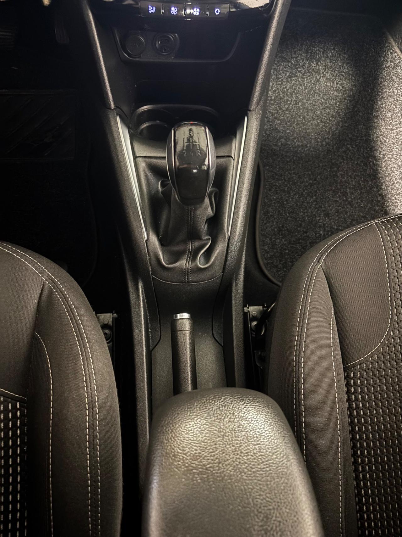 Peugeot 208 1.6 HDI OK NEOPATENTATI