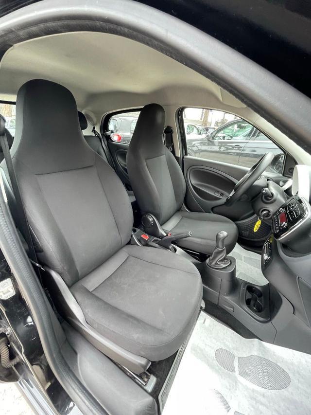 SMART ForFour 1.0cc OK NEOPATENTATI 71cv BLUETOOTH CRUISE STEREO