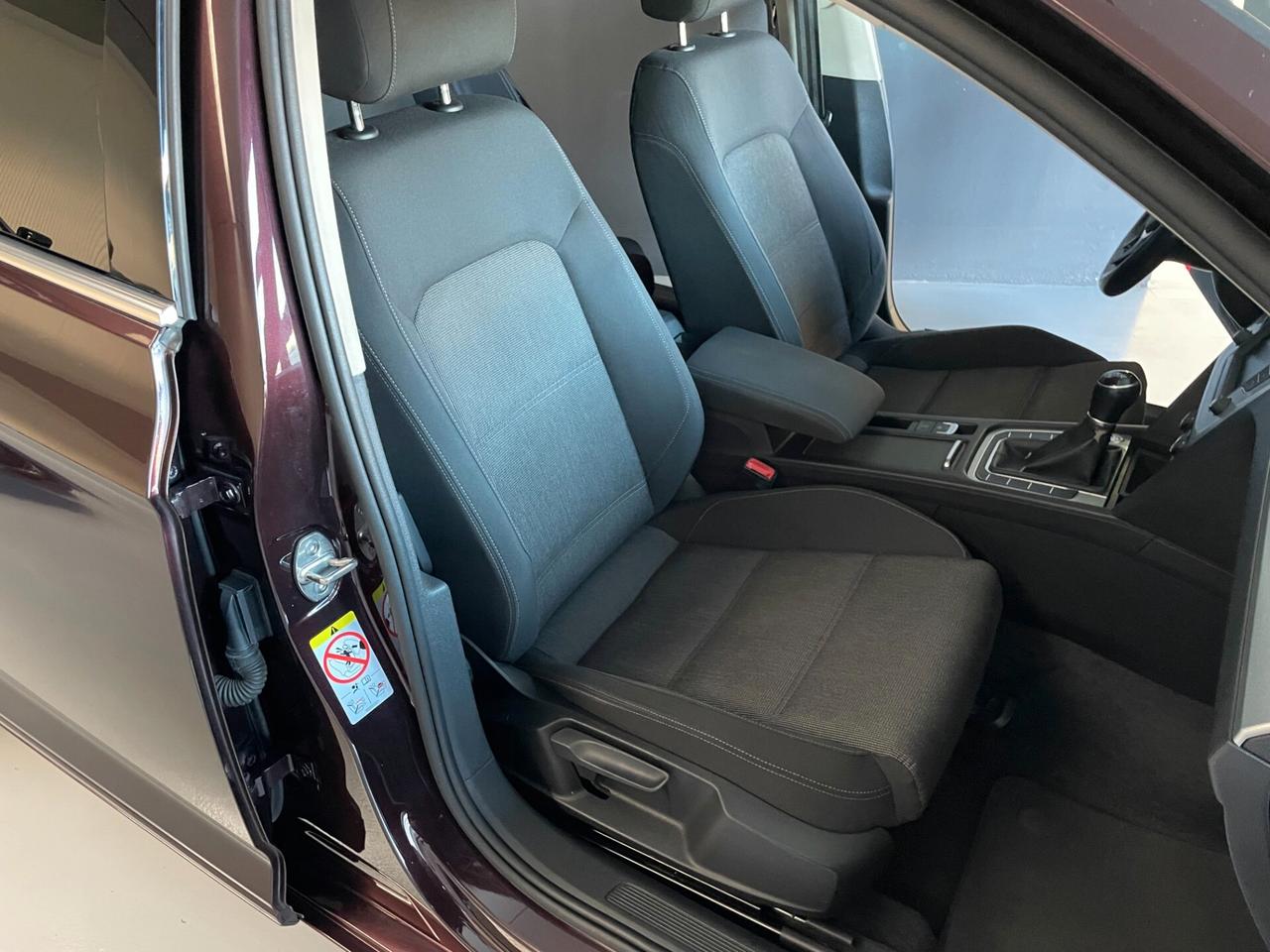 Volkswagen Passat Variant 1.6 TDI 120CV Business