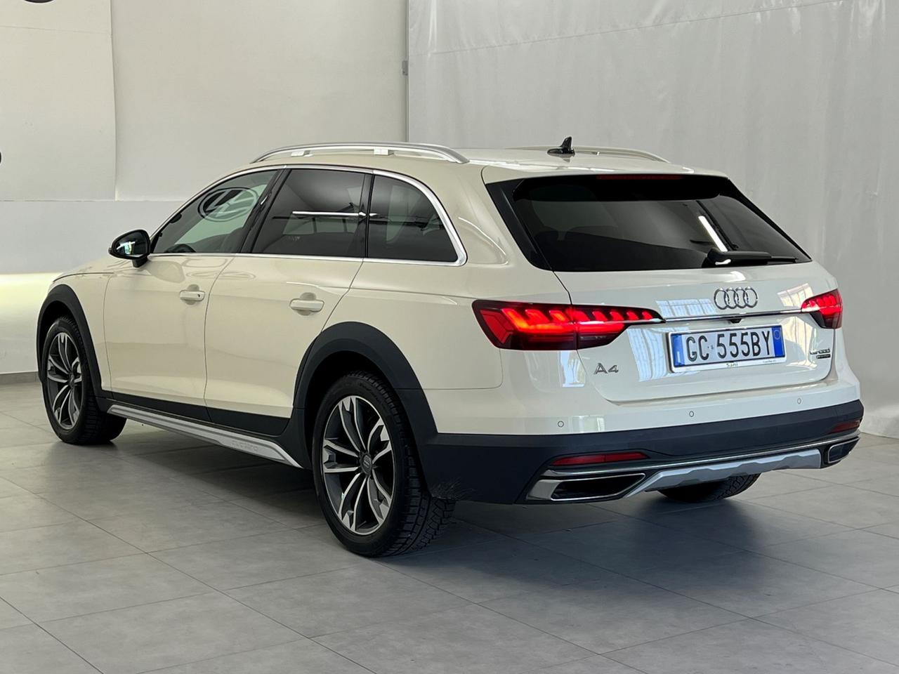 AUDI A4 V 2019 Allroad Quattro A4 Allroad 40 2.0 tdi mhev Identity Contrast quattro 204cv s-tronic