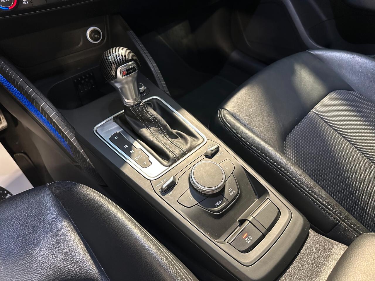Audi Q2 1.6 TDI S tronic - line FILL LED