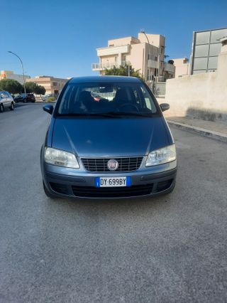Fiat Idea 1.4 BlackEnergy GPL