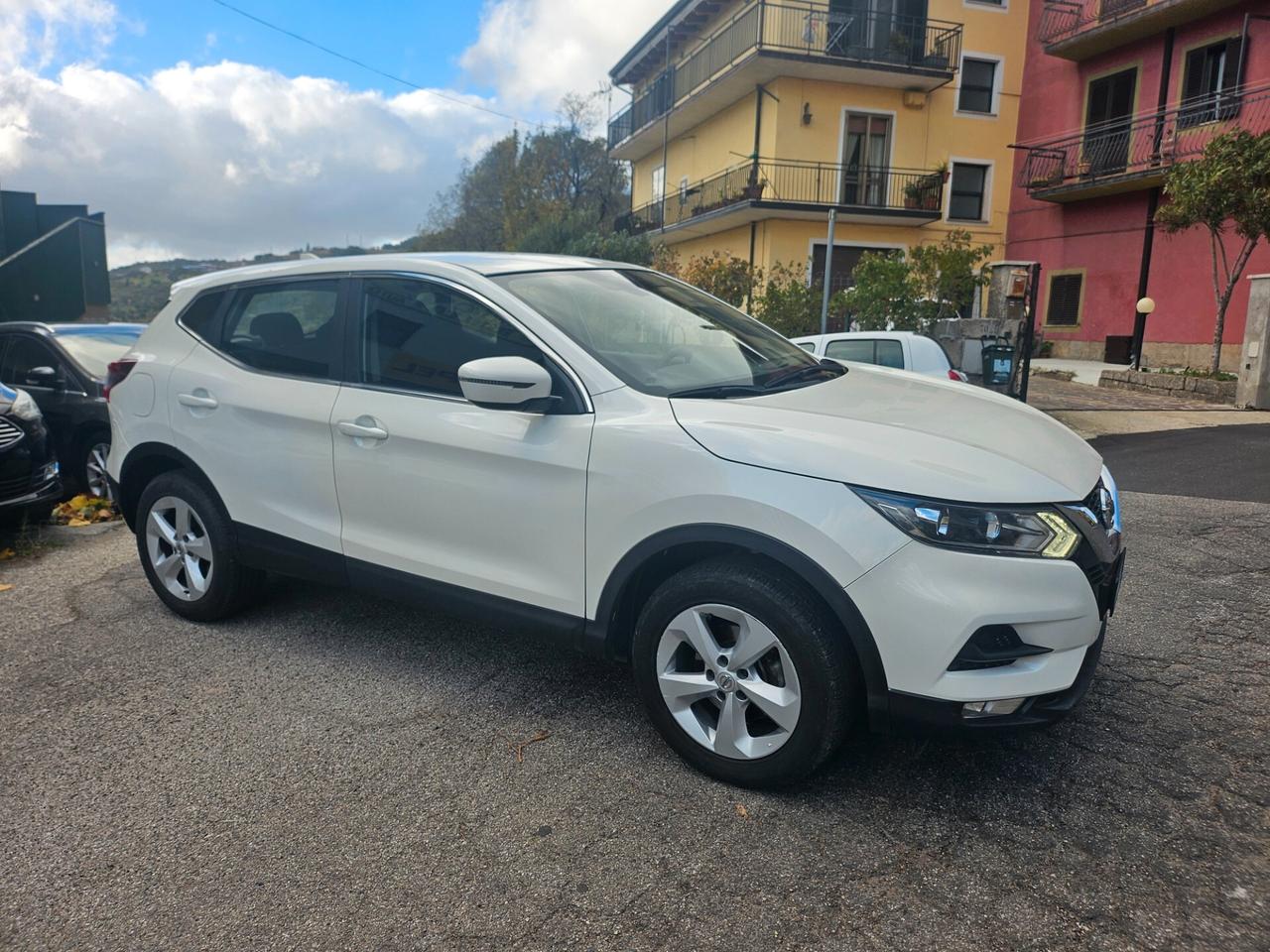 Nissan Qashqai 1.5 dCi 115 CV Business 2020