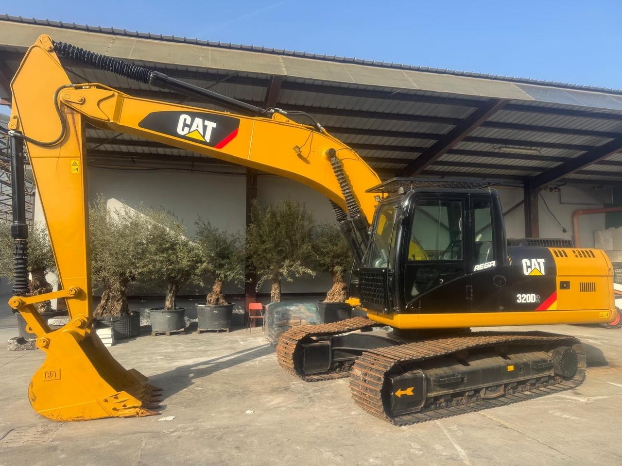 Caterpillar 320D Perfettamente Funzionante