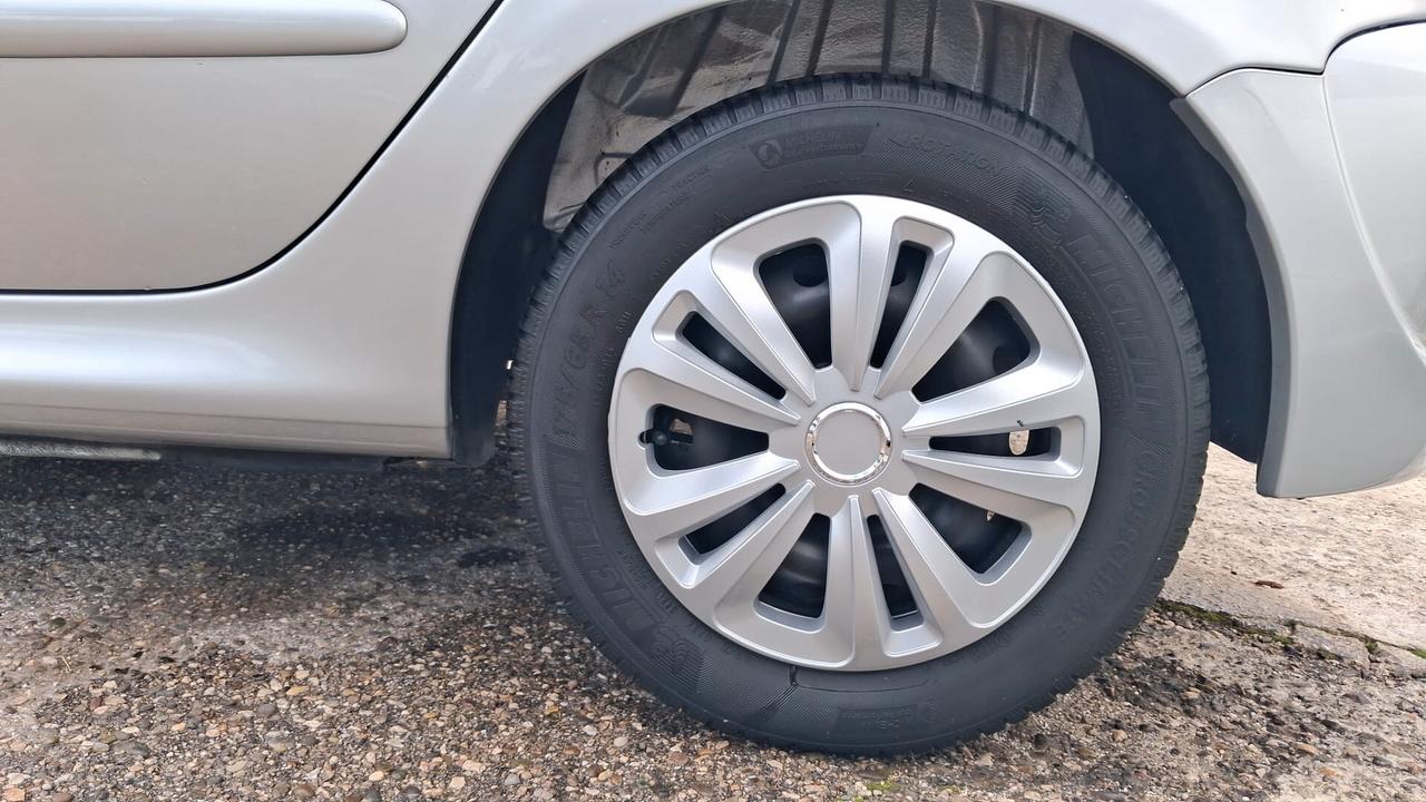 Peugeot 206 Plus 1.1 60CV 5p. Trendy