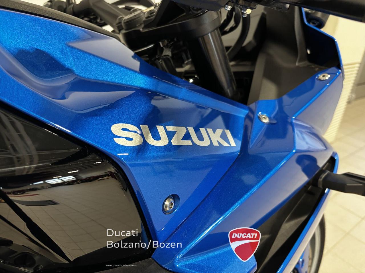 Suzuki GSX-8R - PARI AL NUOVO -