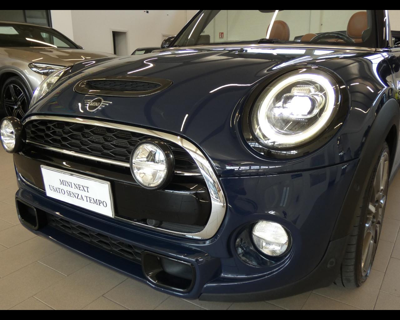 MINI Mini Cabrio (F57) - Mini 2.0 Cooper SD aut. Hype Cabrio