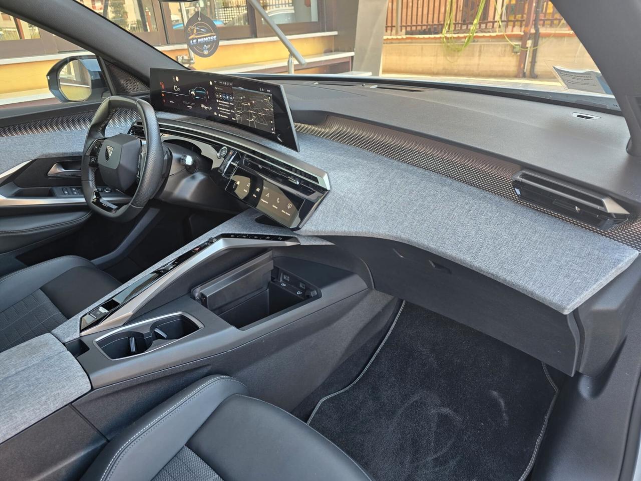 Peugeot 3008 Hybrid 136 e-DCS6 GT