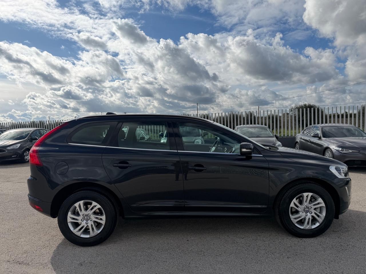 VOLVO XC 60 2.0 D3 150CV GEARTRONIC MY17 69000KMM