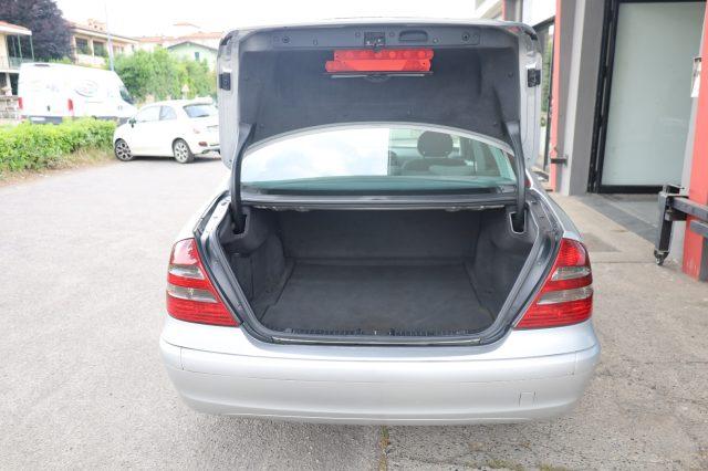 MERCEDES-BENZ E 220 CDI Berlina Cruise Climatronic 16" Tagliandata