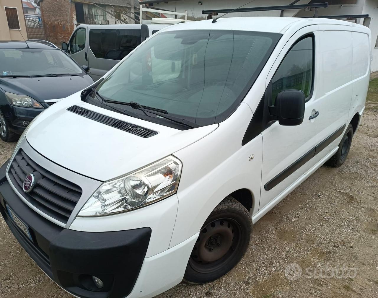 Opel Vivaro 9 posti