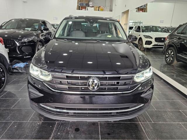 Volkswagen Tiguan MOVE C.Lega17" AppleCarPlay Telecamera Tetto Life