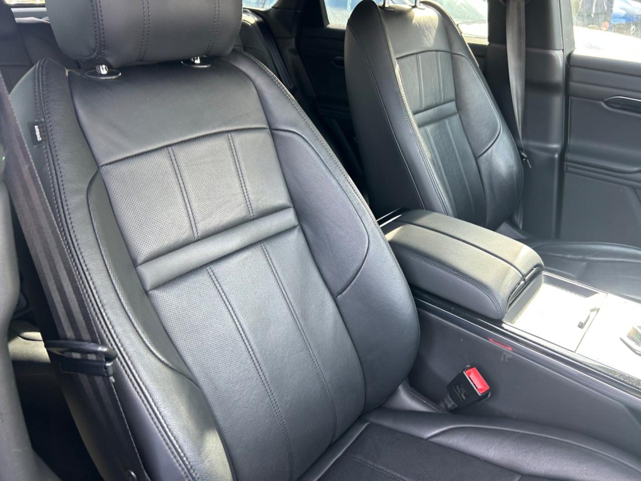 Land Rover Range Evoque 2.0D I4-L.Flw 150 CV AWD Auto SE