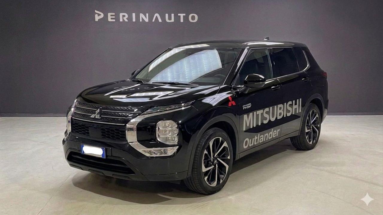 Mitsubishi Outlander 2.4 phev Intense 8 Anni di GARANZIA