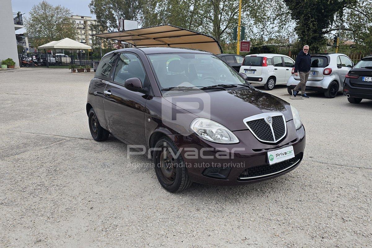 LANCIA Ypsilon 1.2 Oro