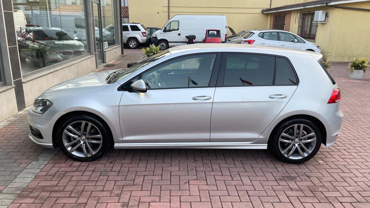 Volkswagen Golf 1.6 TDI 110 CV DSG 5p. Rline
