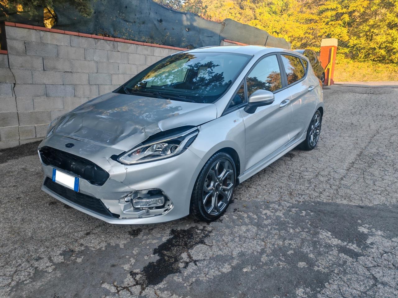 Ford Fiesta Hybrid 125 CV 5 porte ST-Line Incidentata
