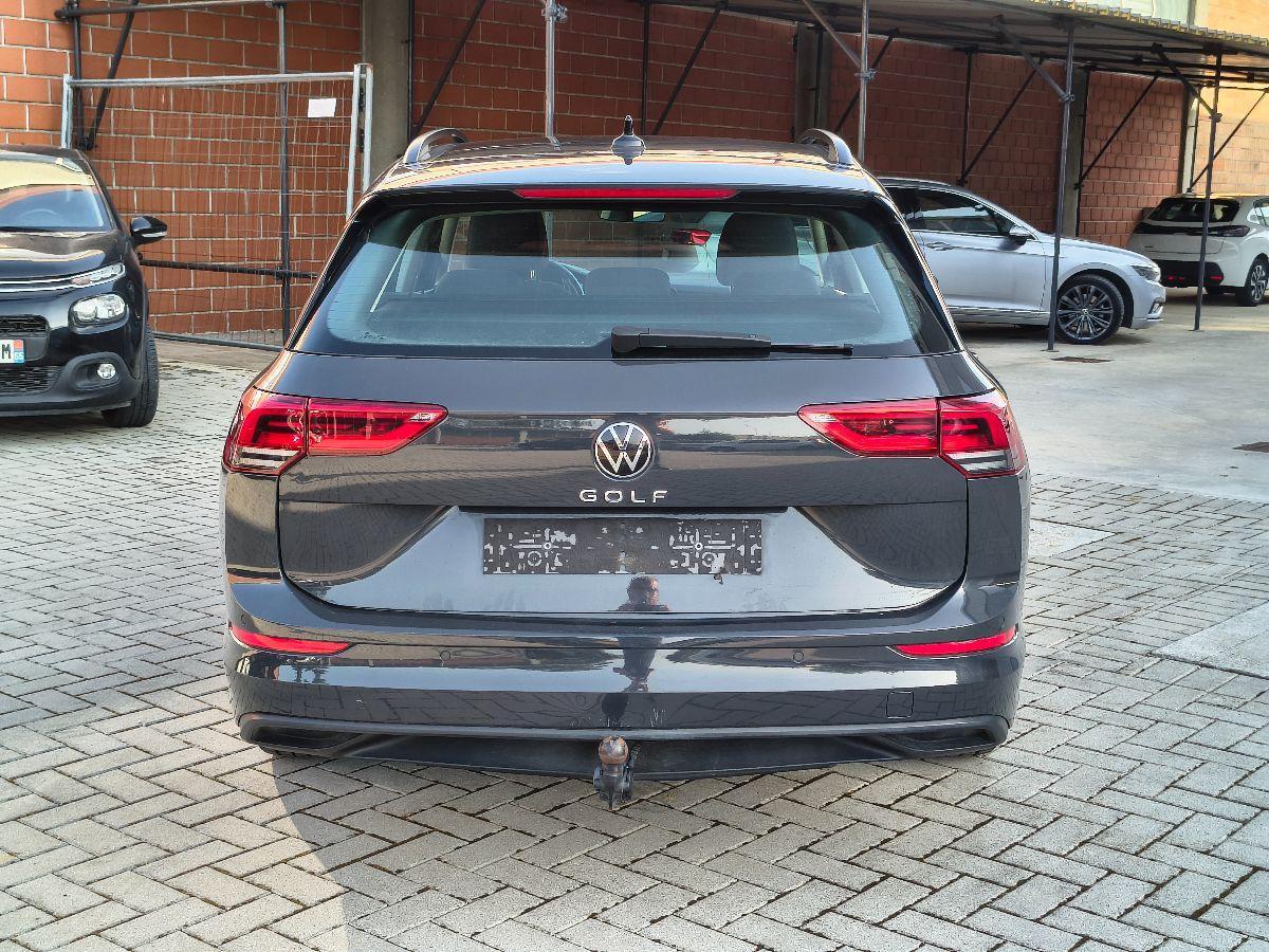VOLKSWAGEN - Golf - Variant 2.0 TDI SCR Style