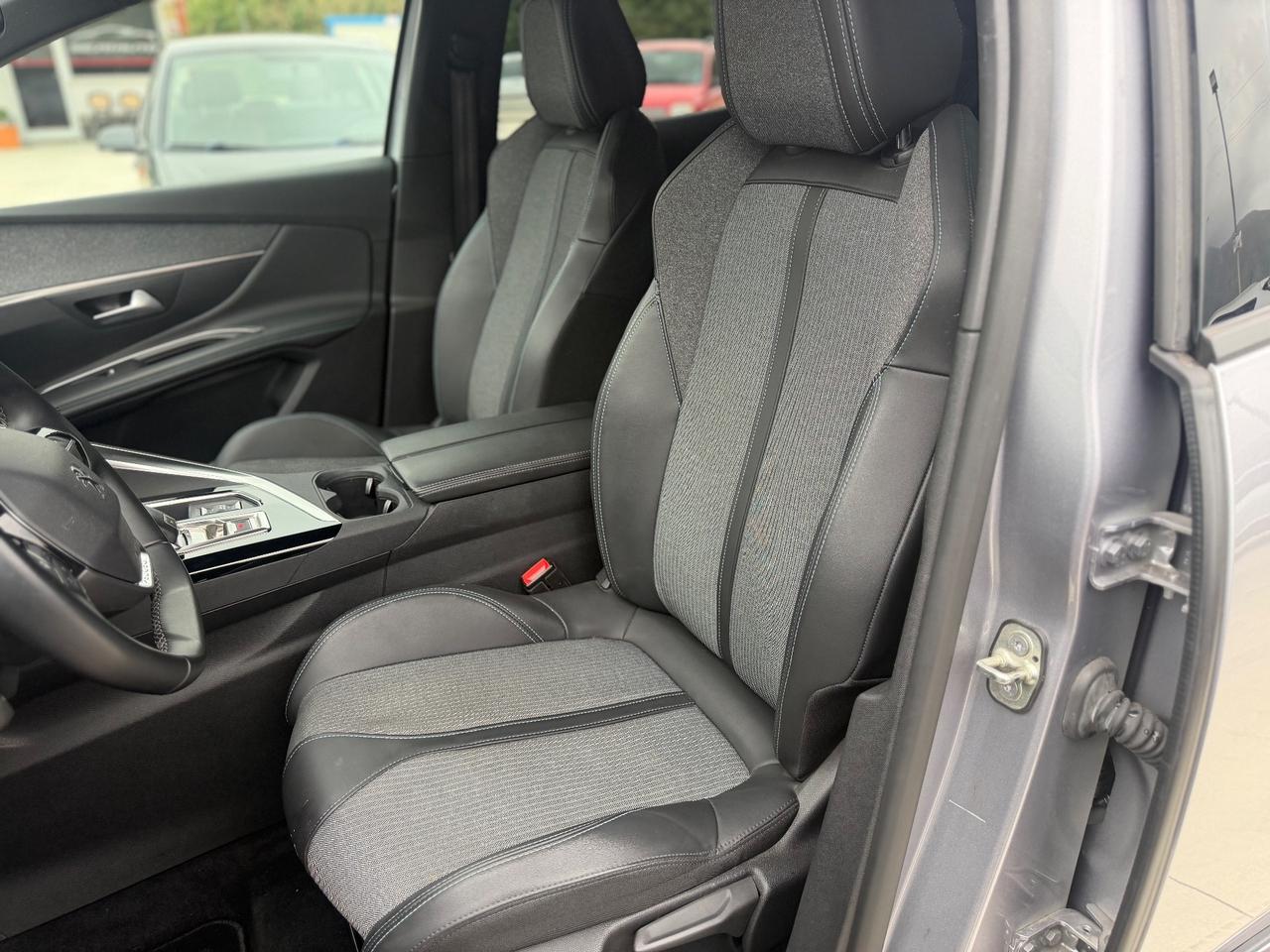 Peugeot 3008 BlueHDi 130 S&S EAT8 Allure Pack