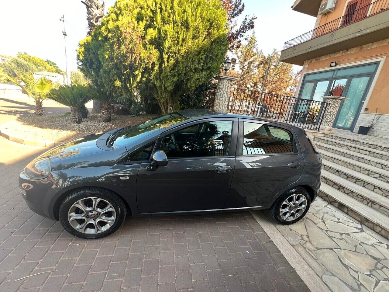 Fiat Punto 1.3 MJT II S&S 85 CV 5 porte ECO Lounge