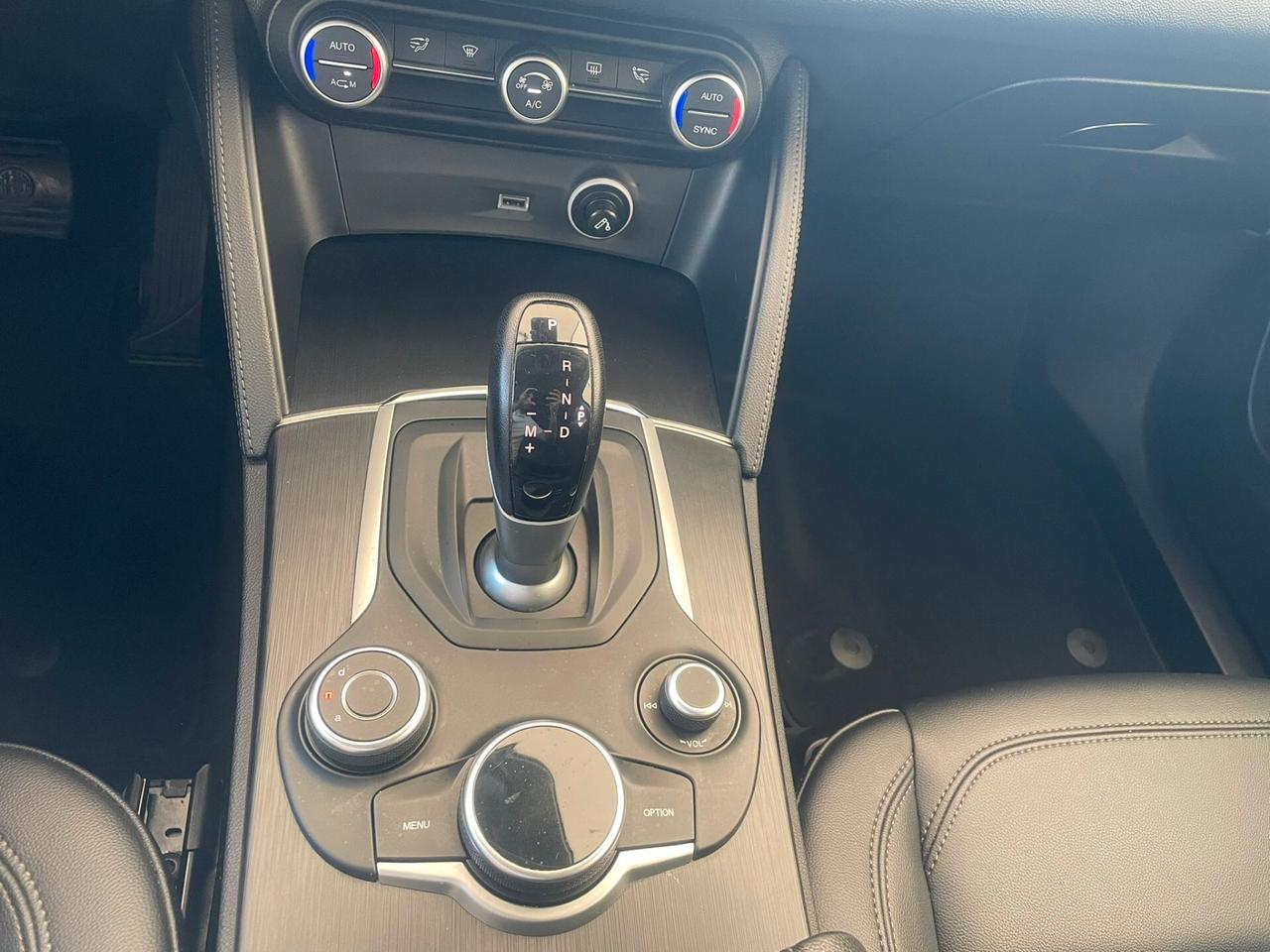 Alfa Romeo Stelvio 2.2 Turbodiesel 190 CV AT8 Q4 Executive
