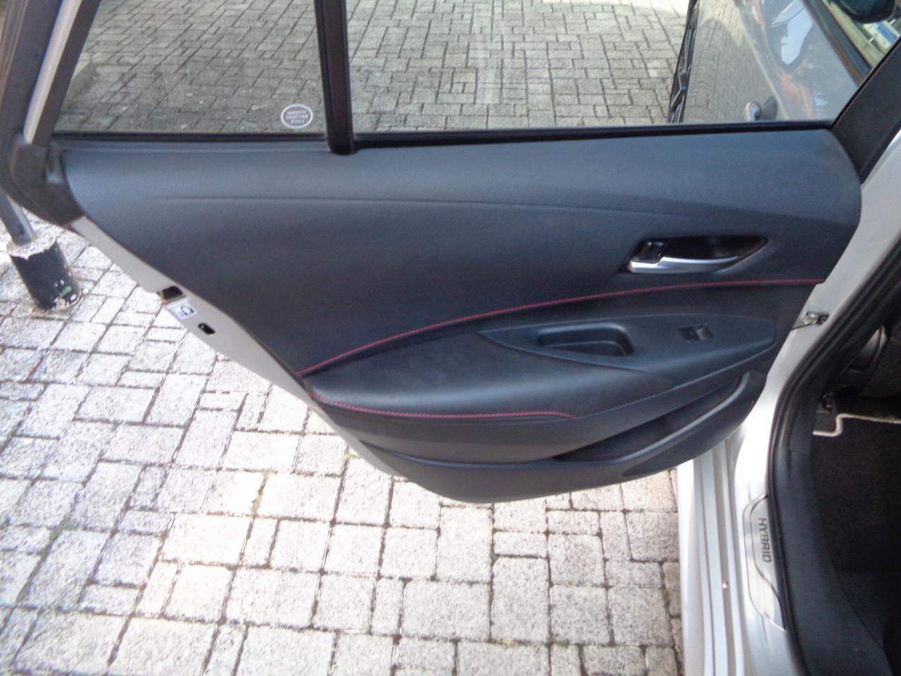 Toyota Corolla Touring Sports 2.0 Hybrid Lounge NESSUN VINCOLO DI FINANZIAMENTO