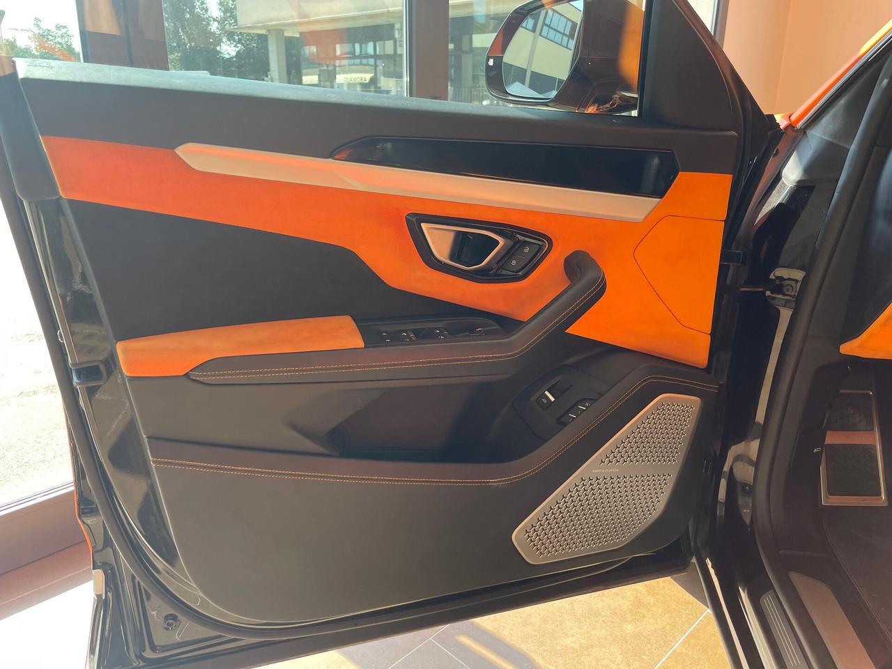 Lamborghini Urus 4.0
