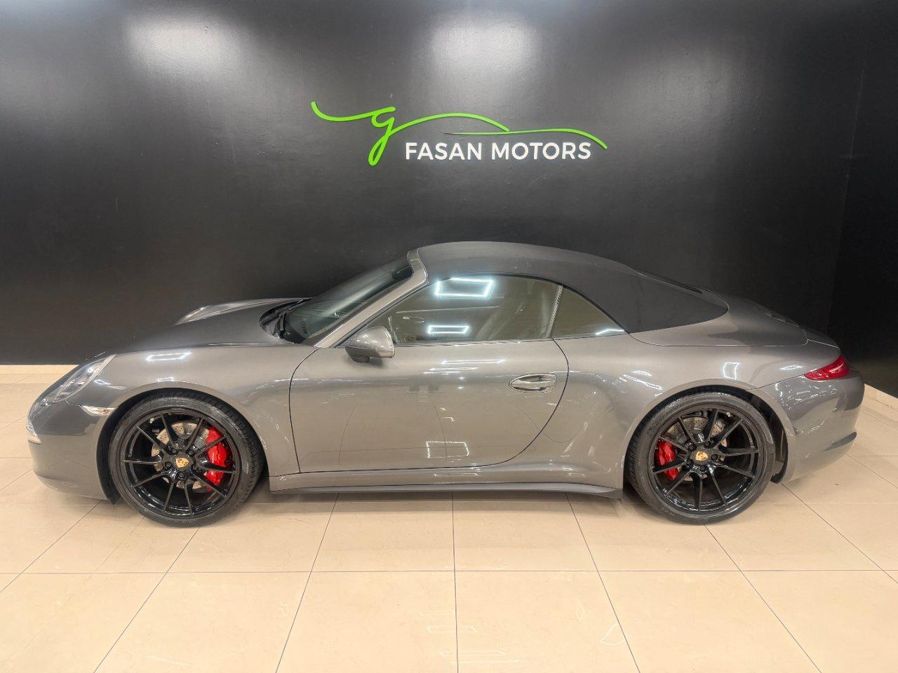 Porsche 911 Cabrio 3.8 Carrera 4S