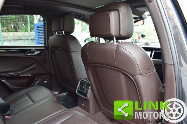 PORSCHE Macan 3.0 S