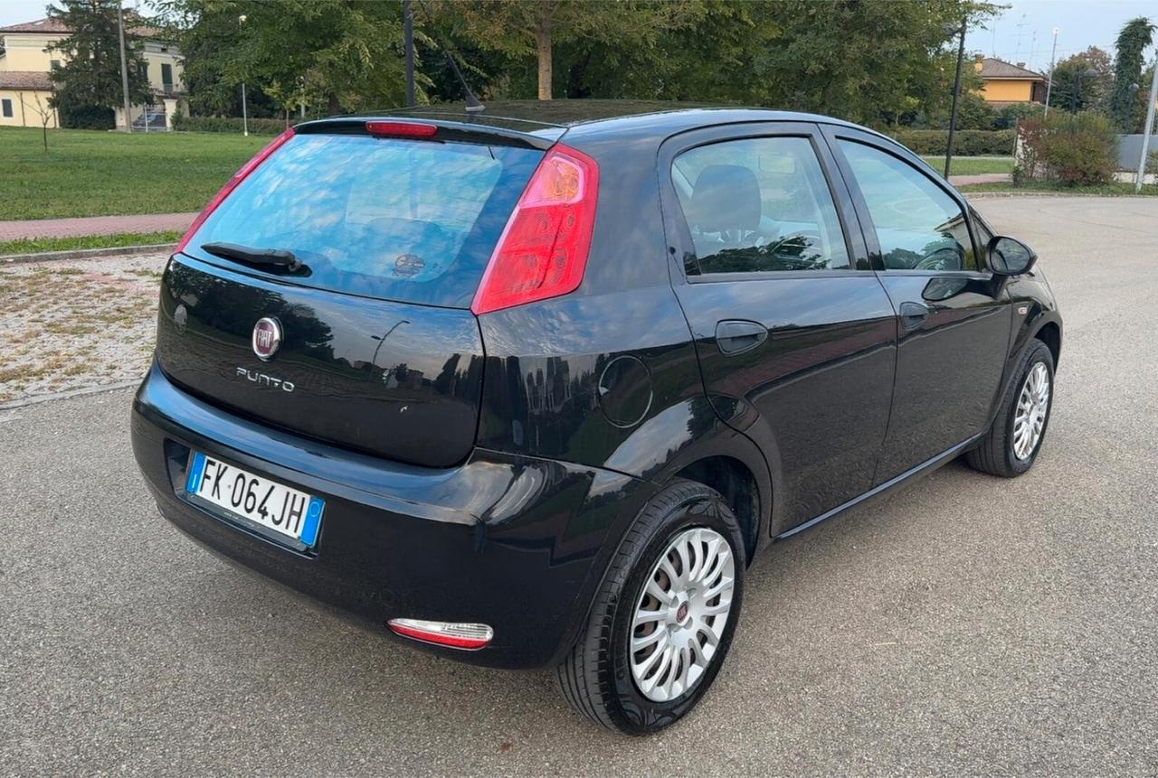 Fiat Punto 1.4 8V 5 porte Easypower Street