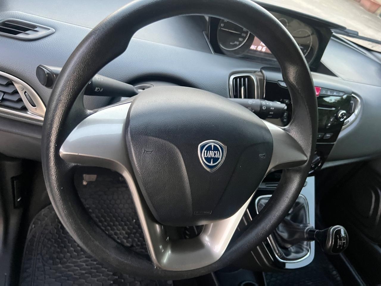 Lancia Ypsilon 1.3 MJT 16V 95 CV 5 porte S&S Elefantino