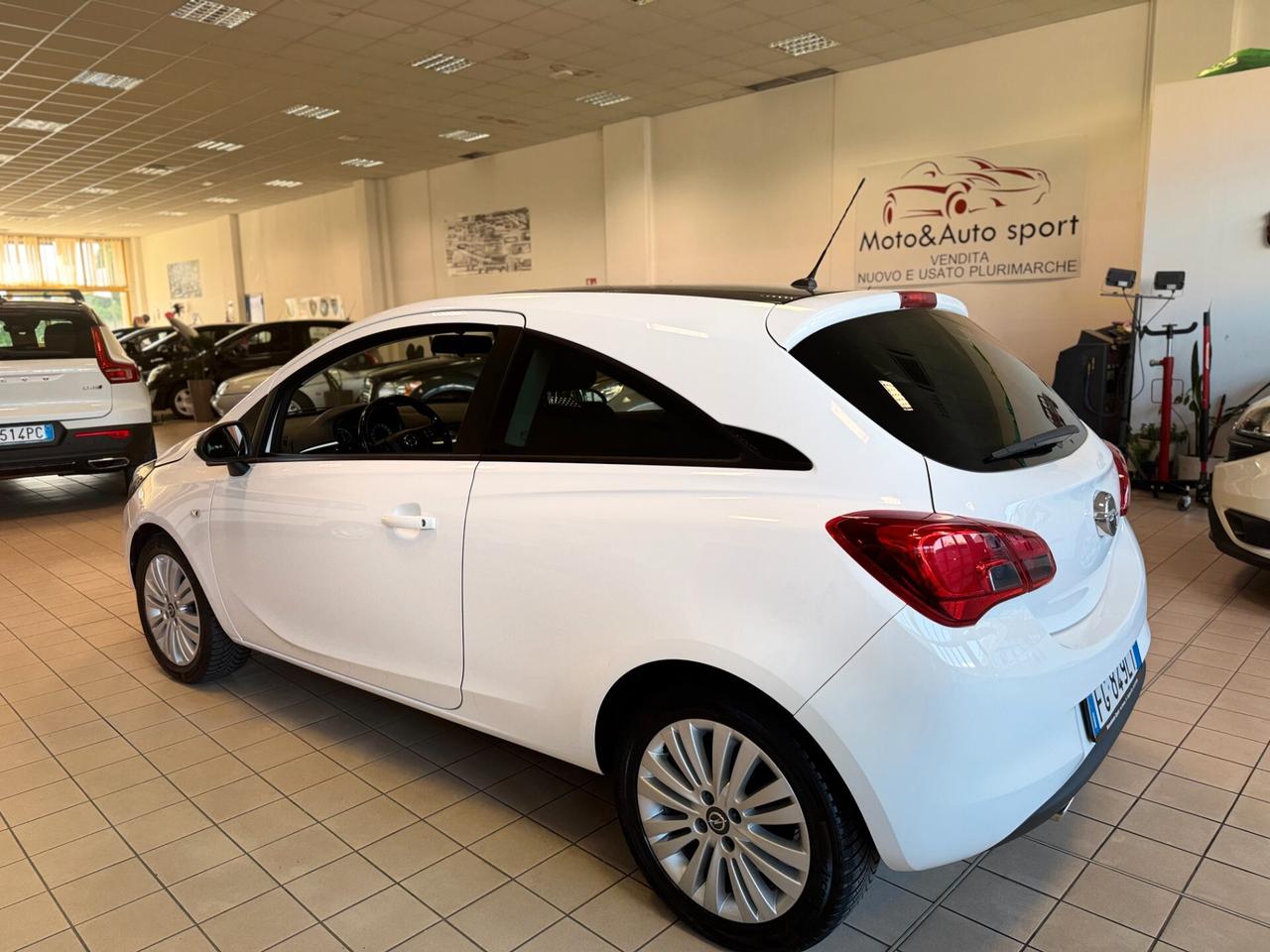 Opel Corsa 1.3 CDTI Coupé b-Color
