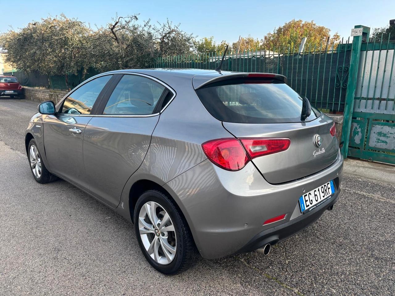 Alfa Romeo Giulietta 2.0 JTDm-2 140 CV Exclusive ANNO 2011