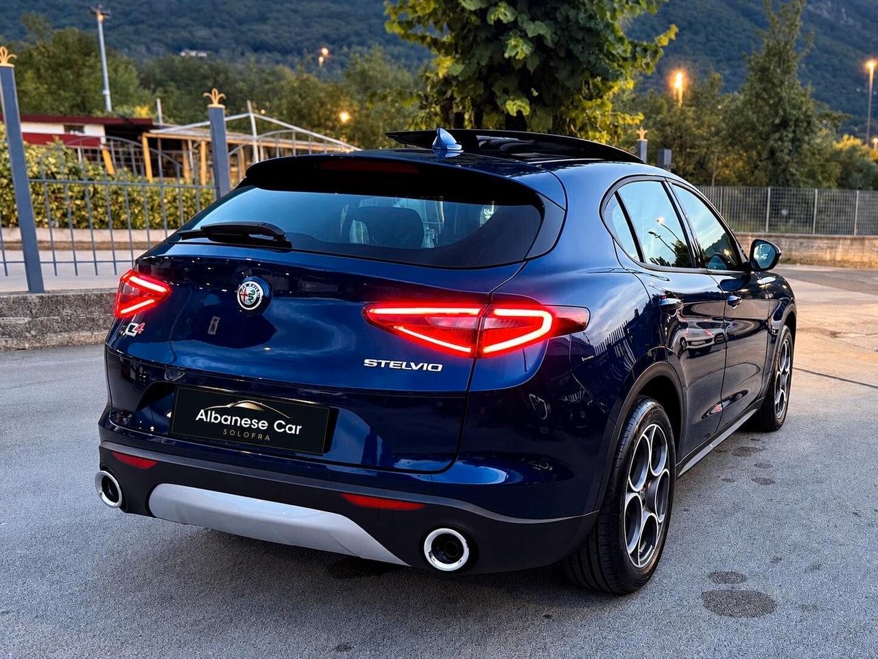 Alfa Romeo Stelvio 2.2 Tdi 190 CV AT8 Q4 Business