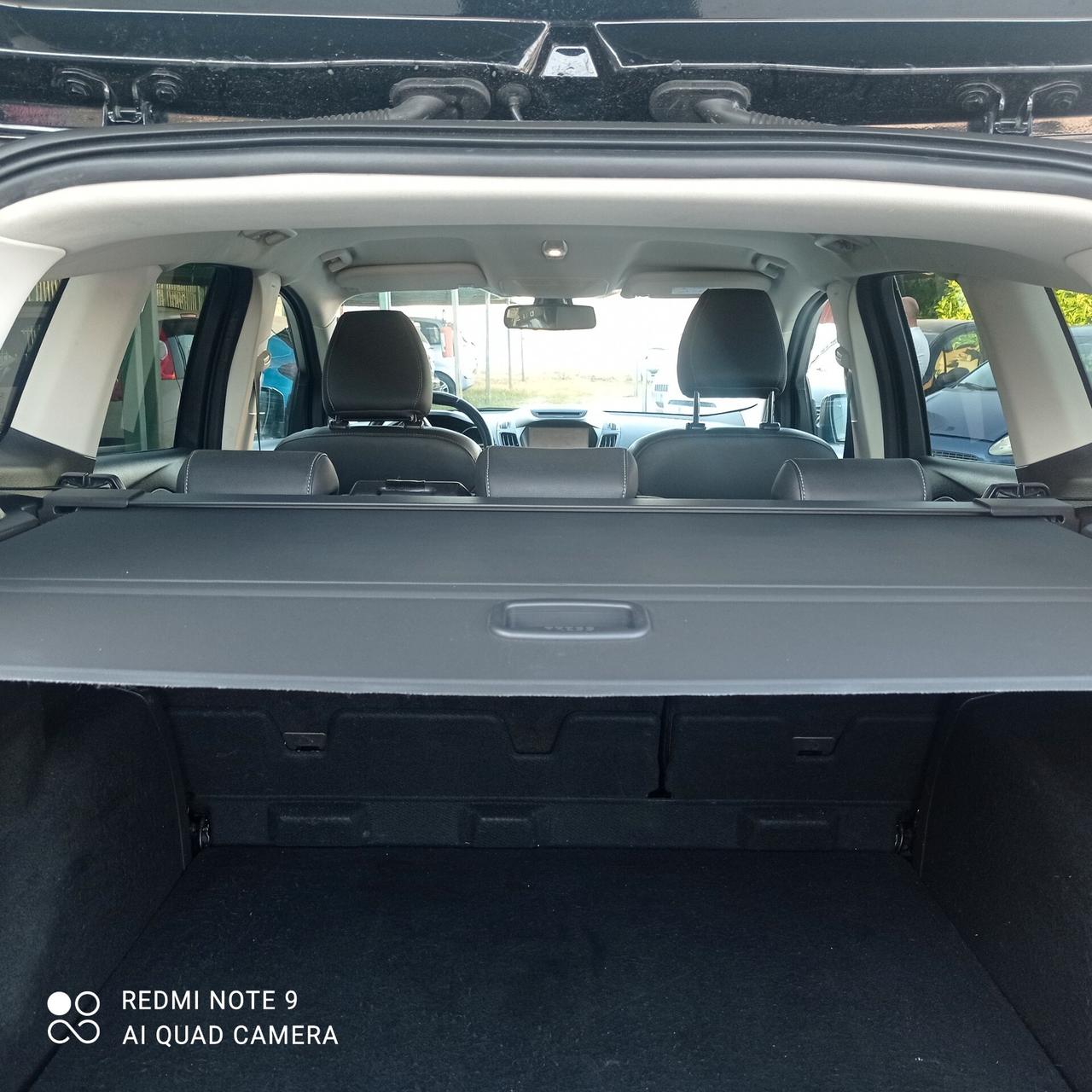 Ford Kuga 1.5 TDCI 120 CV S&S 2WD Business