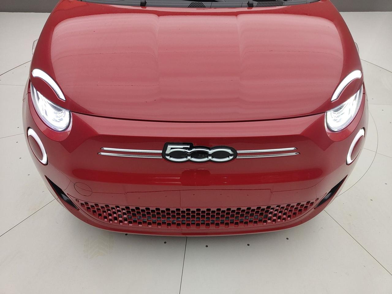 FIAT 500e 500E 95CV RED