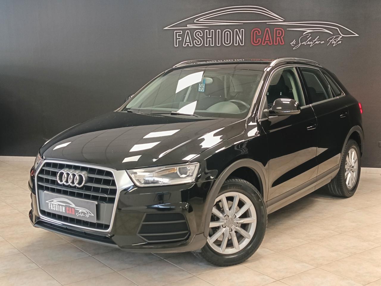 Audi Q3 2.0 TDI 120 CV Business